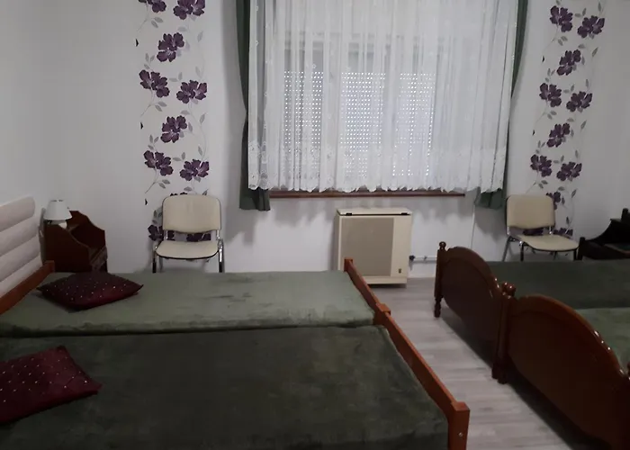 Vakantiehuis Jolanda Vendeghaz *